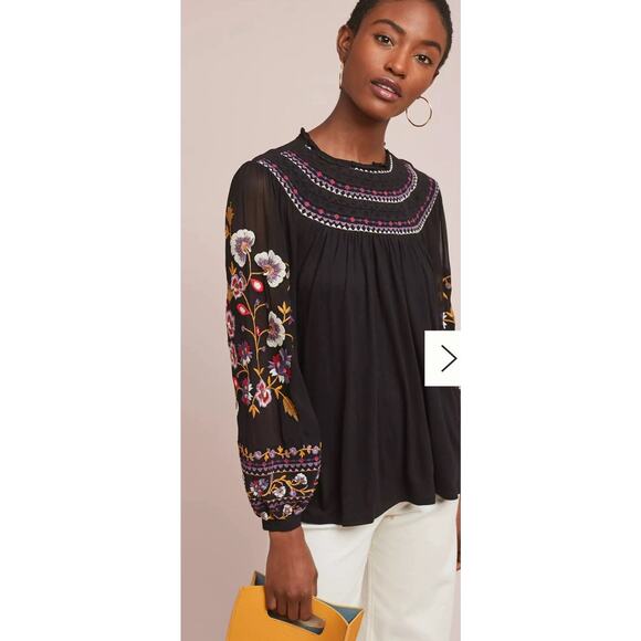 Anthropologie Akemi + Kin Louise Black Embroidered Floral Blouse Size Medium - Picture 4 of 16